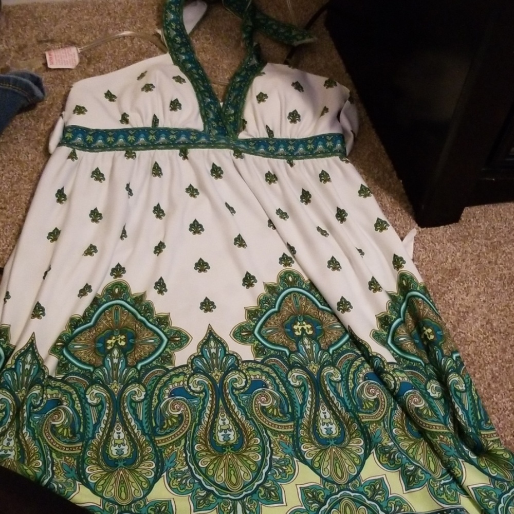 Dress brand new size l